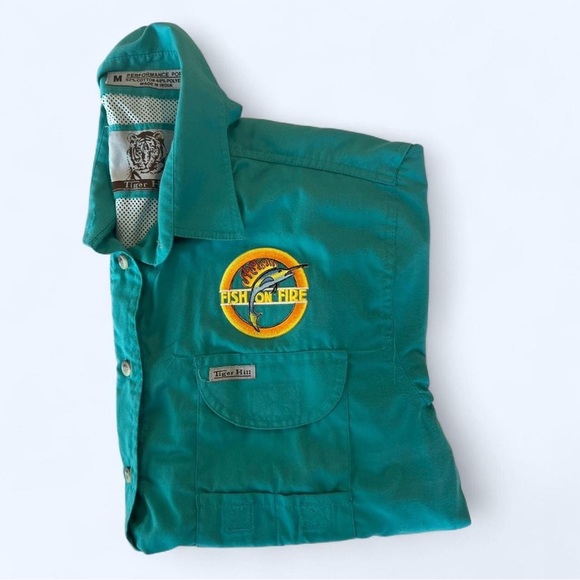 Tiger Hill "Fish on Fire" Sport Fishing Vented Button Down - Picture 1 of 8